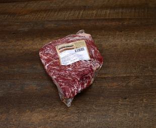 Скерт стейк из говядины с/м в/у, Black Angus Мираторг, ~1,6кг, 1/4,8